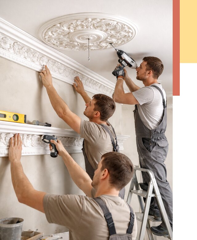 Монтаж лепнины на потолок в Оренбурге от 3254 руб. быстро и недорого | ОТДЕЛОЧНИК-Рнб